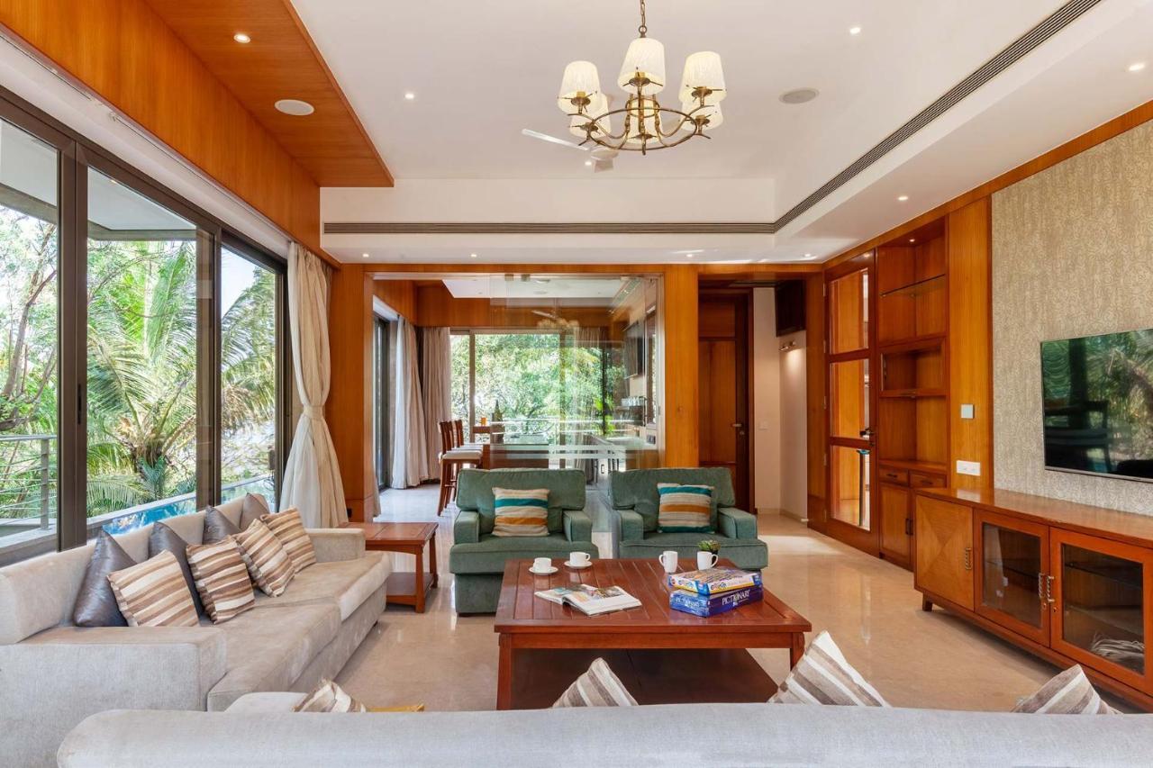 The Blue Horizon By Stayvista - Featuring A Beach-View Villa With A Swimming Pool, Indoor Games, And A Relaxing Balcony Alibag Bagian luar foto