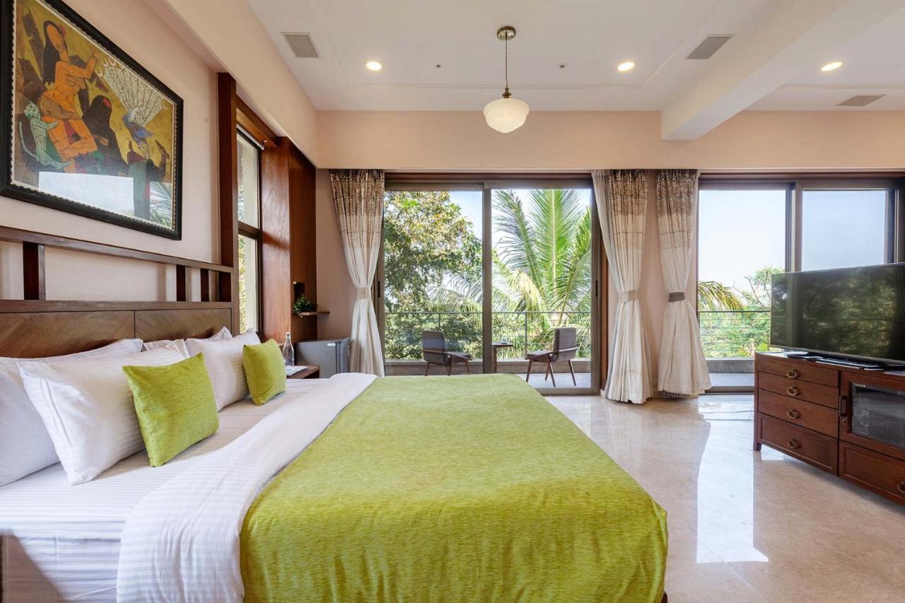The Blue Horizon By Stayvista - Featuring A Beach-View Villa With A Swimming Pool, Indoor Games, And A Relaxing Balcony Alibag Bagian luar foto